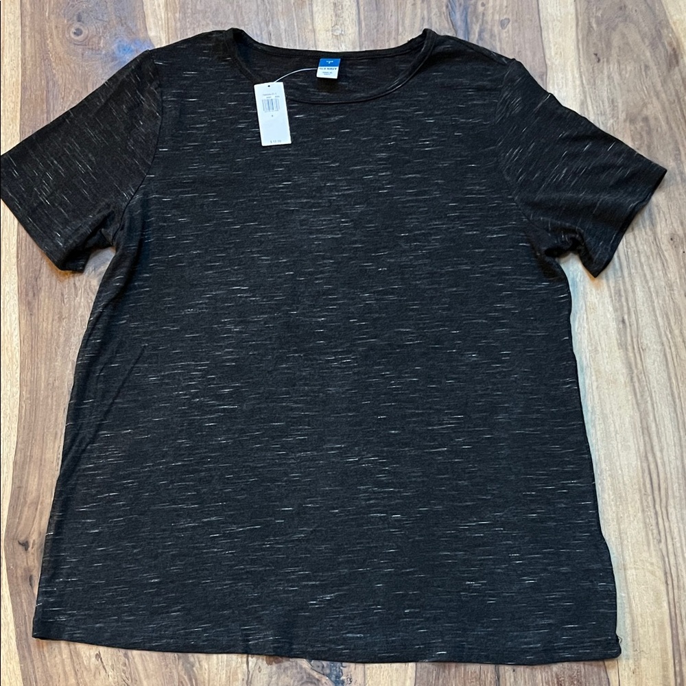 NWT Old Navy Women’s Black Heathered Short Sleeve T-Shirt
